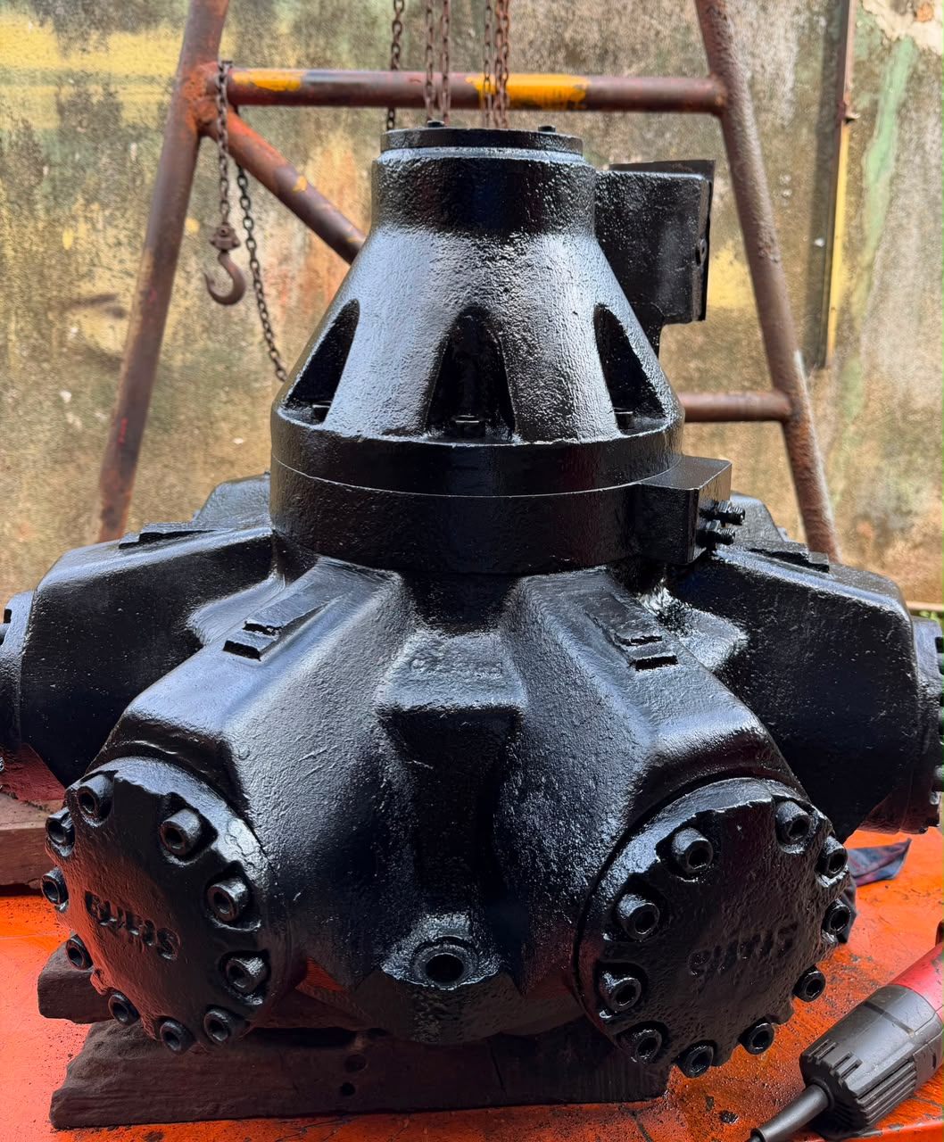 Hydraulic assembly