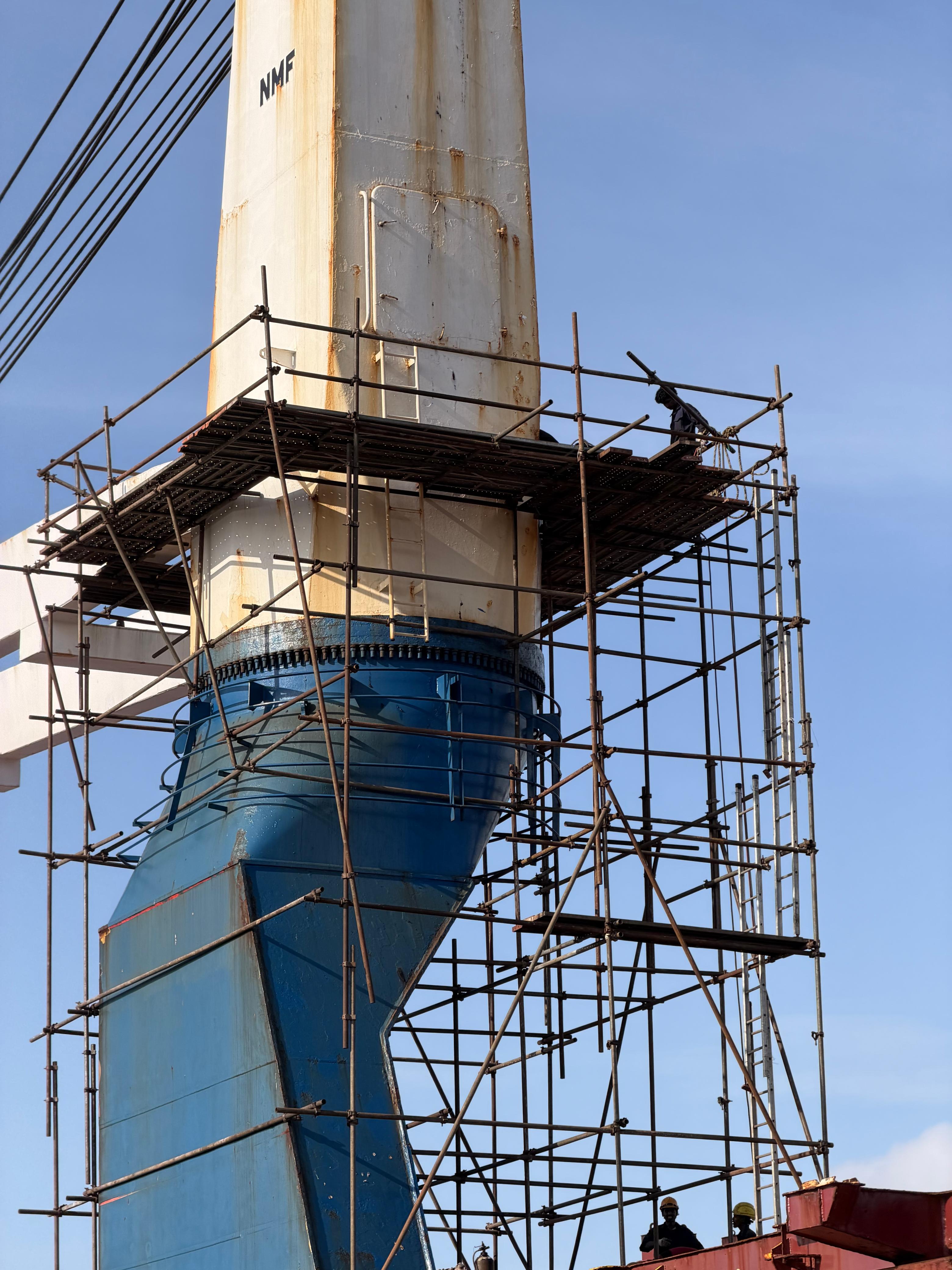 Pedestal scaffolding
